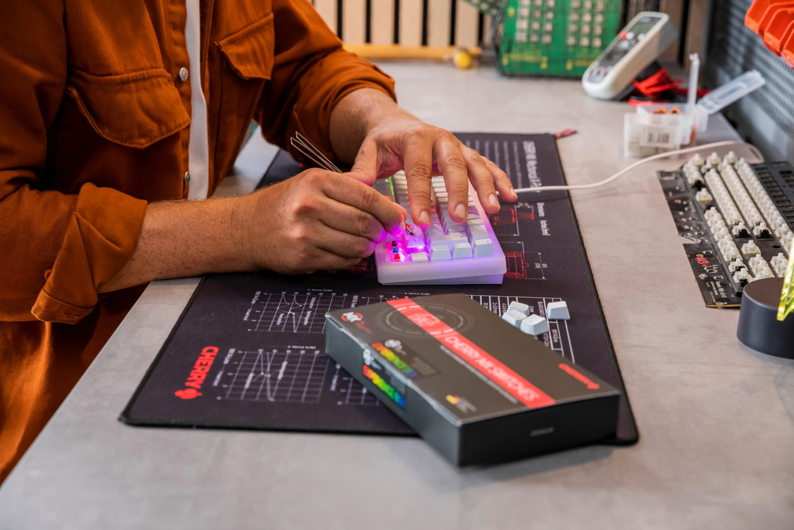 Amazon.co.jp: CHERRY MX2A エクスペリエンスボックス 10ピース